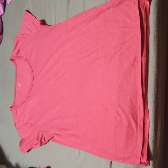 2 Merona t-shirts size extra small - Picture 5 of 7